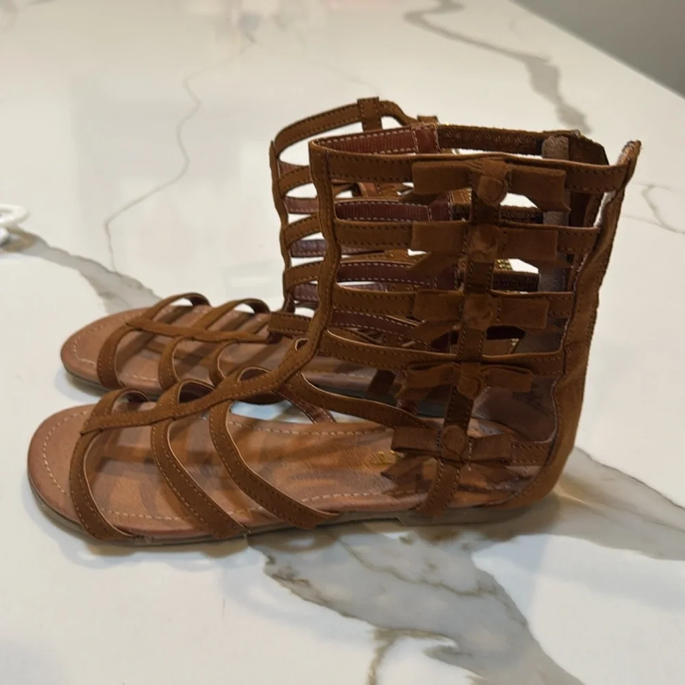 NEW Girls Report Brown Gladiator Sandals size 3 - Picture 2 of 6